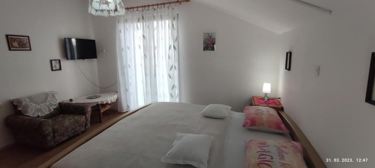 Appartamento Liammarco Plaški Esterno foto